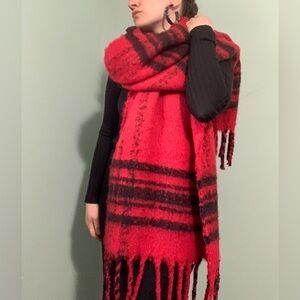 BANANA REPUBLIC blanket scarf